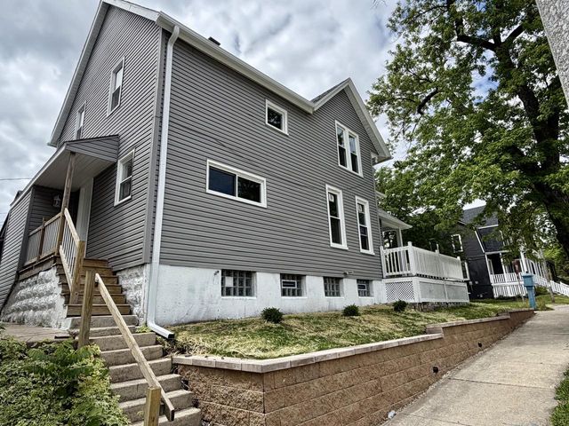 2501 W Michigan STREET, Milwaukee, WI 53233