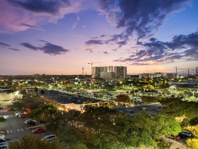 18800 NE 29th Avenue 704, Aventura, FL 33180