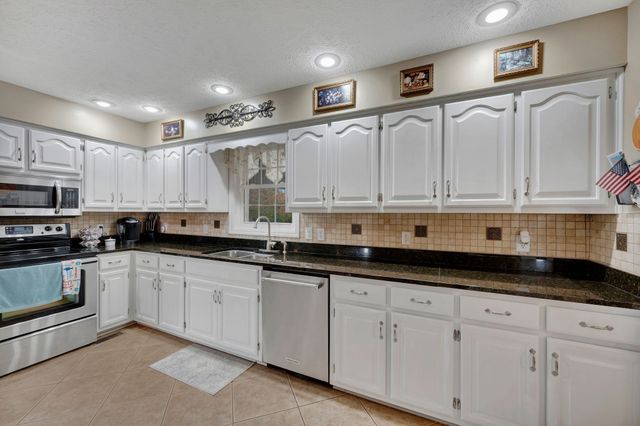 2700 Canoe Branch Rd, Lebanon, TN 37087