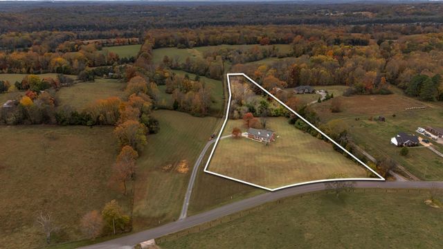 2700 Canoe Branch Rd, Lebanon, TN 37087