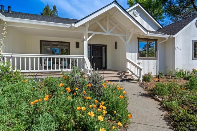 10014 Herb Rd, Windsor, CA 95492