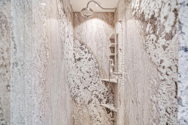 10014 Herb Rd, Windsor, CA 95492