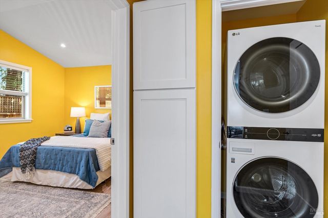 10014 Herb Rd, Windsor, CA 95492