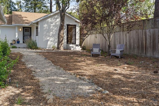 10014 Herb Rd, Windsor, CA 95492