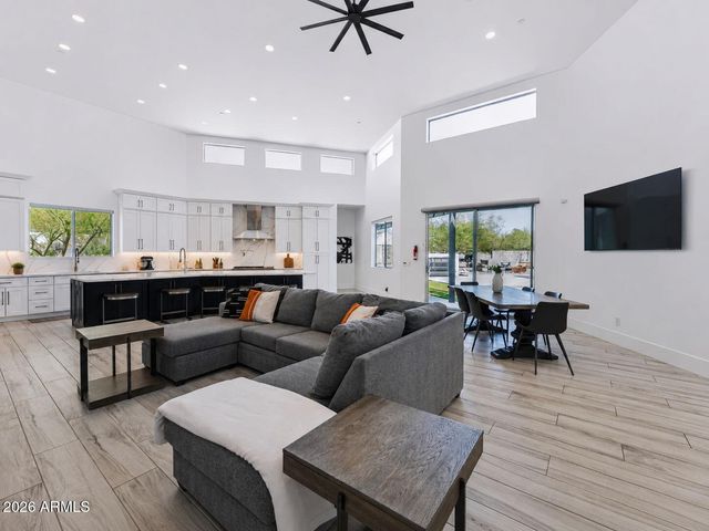 12411 N 66TH Street, Scottsdale, AZ 85254