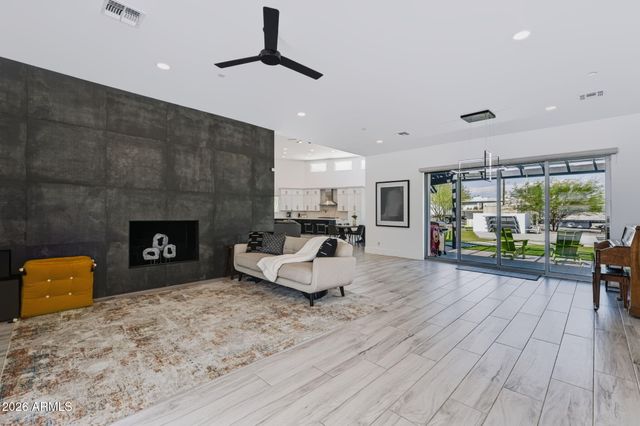 12411 N 66TH Street, Scottsdale, AZ 85254