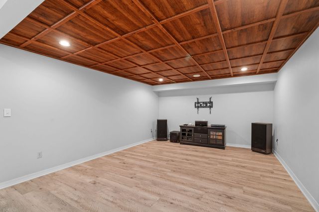 147 River Bluff Drive, Branson, MO 65616