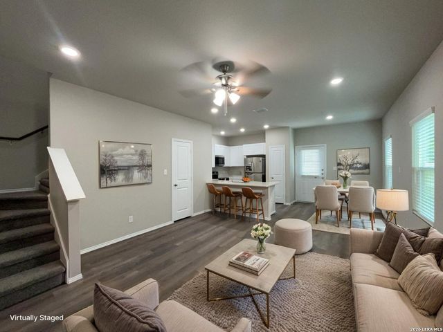 7818 Shetland Dr Apt 102, San Antonio, TX 78223