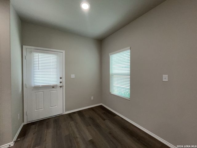 7818 Shetland Dr Apt 102, San Antonio, TX 78223