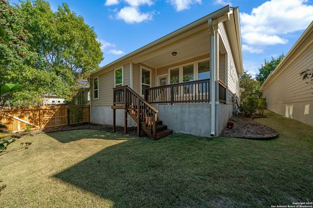 331 Mirror Lk, San Antonio, TX 78260