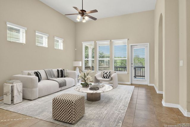 331 Mirror Lk, San Antonio, TX 78260