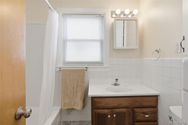 630 Stratford Road, Ferndale, MI 48220