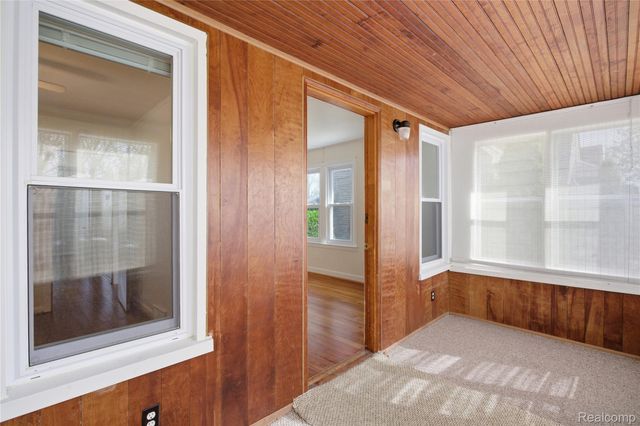 630 Stratford Road, Ferndale, MI 48220