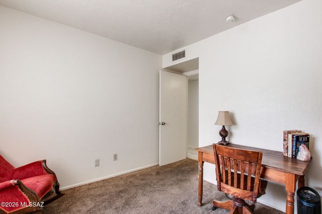 812 S Langley Ave Unit 102, Tucson, AZ 85710