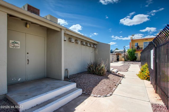 812 S Langley Ave Unit 102, Tucson, AZ 85710
