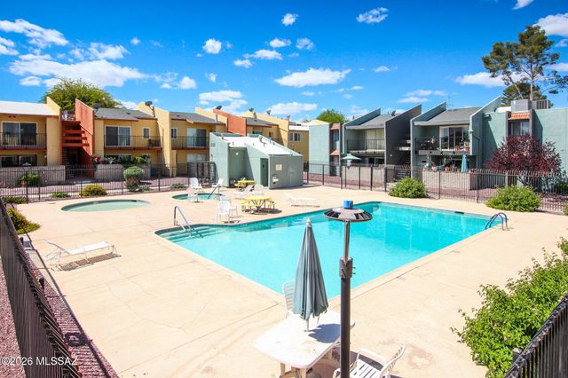 812 S Langley Ave Unit 102, Tucson, AZ 85710