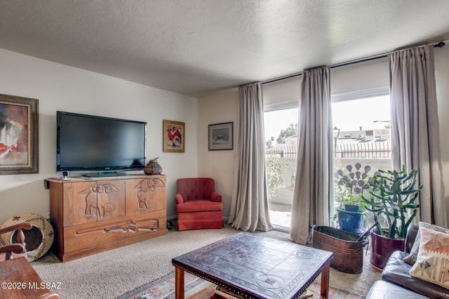 812 S Langley Ave Unit 102, Tucson, AZ 85710