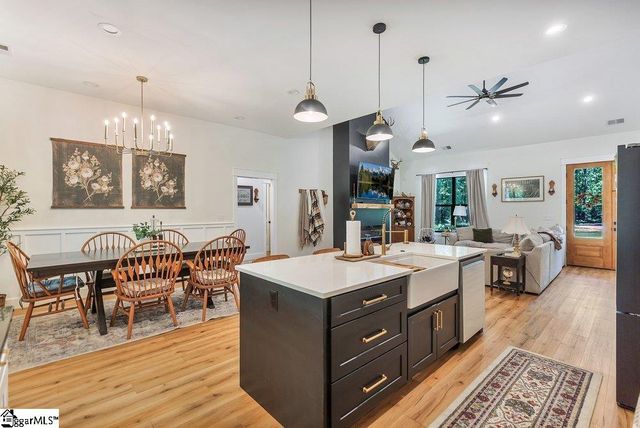 216 Odell Court, Williamston, SC 29697