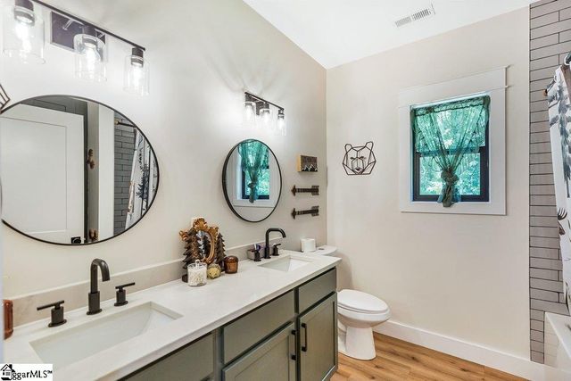216 Odell Court, Williamston, SC 29697