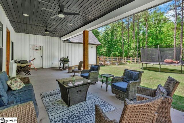 216 Odell Court, Williamston, SC 29697
