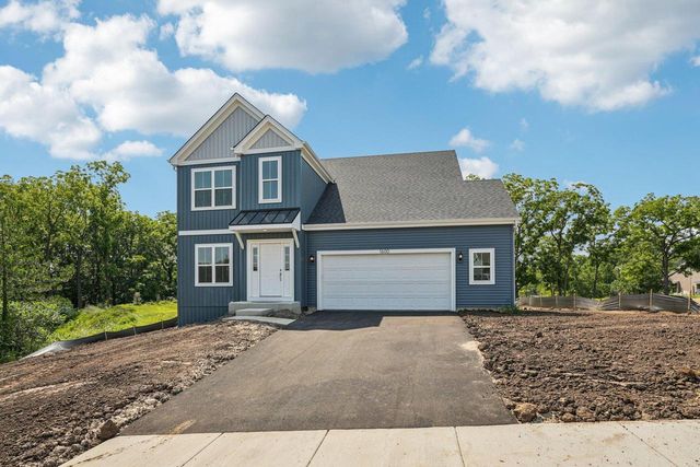 1600 LaSalle STREET, Lake Geneva, WI 53147