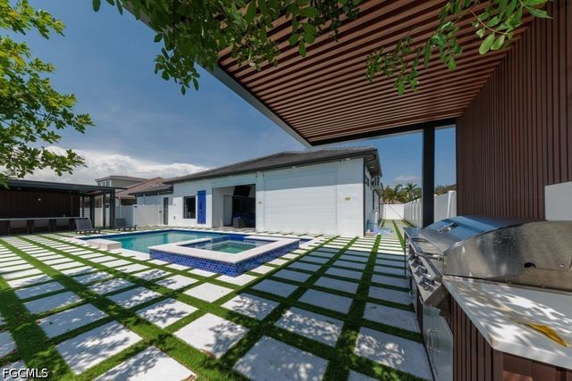 4024 Chiquita BLVD S, Cape Coral, FL 33914