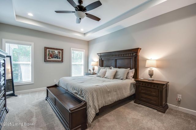 15808 Barkley Lake Ct, Louisville, KY 40245