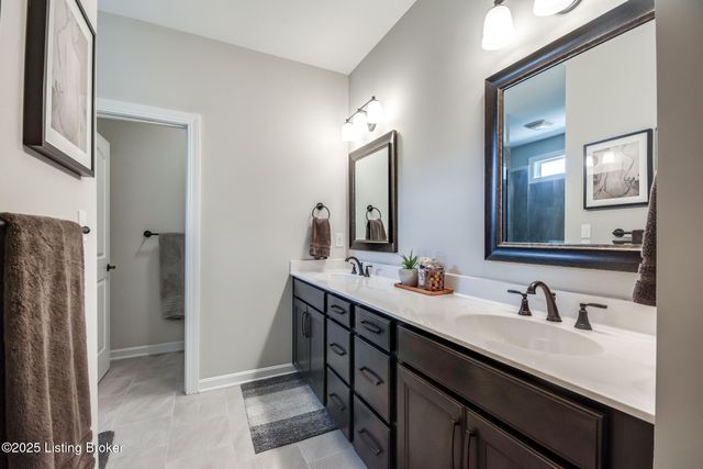 15808 Barkley Lake Ct, Louisville, KY 40245