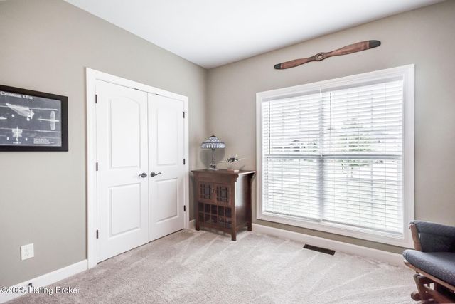 15808 Barkley Lake Ct, Louisville, KY 40245