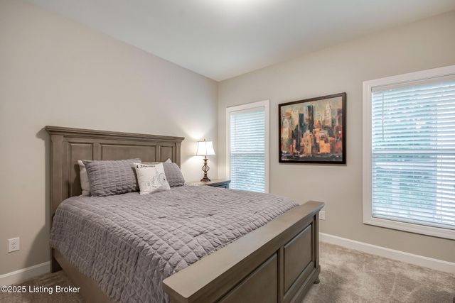 15808 Barkley Lake Ct, Louisville, KY 40245