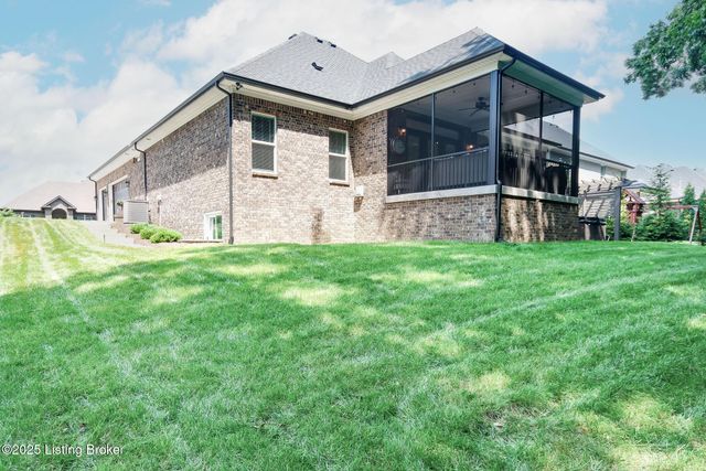 15808 Barkley Lake Ct, Louisville, KY 40245