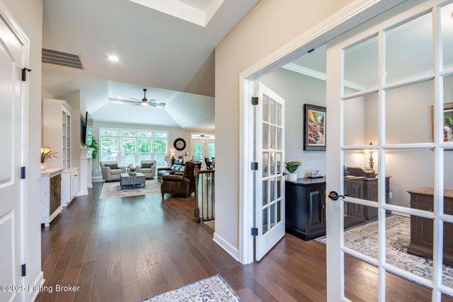 15808 Barkley Lake Ct, Louisville, KY 40245