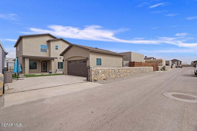 2705 MARIA CASAS Street, El Paso, TX 79938