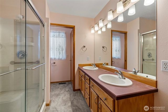 1083 Fidalgo Drive, Burlington, WA 98233