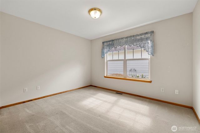 1083 Fidalgo Drive, Burlington, WA 98233