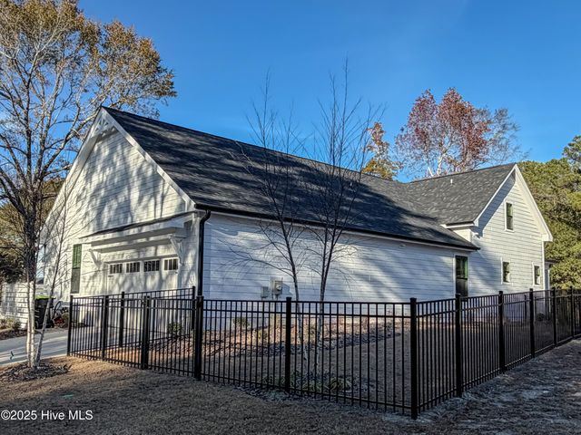 9209 Rivendell Place SW, Calabash, NC 28467