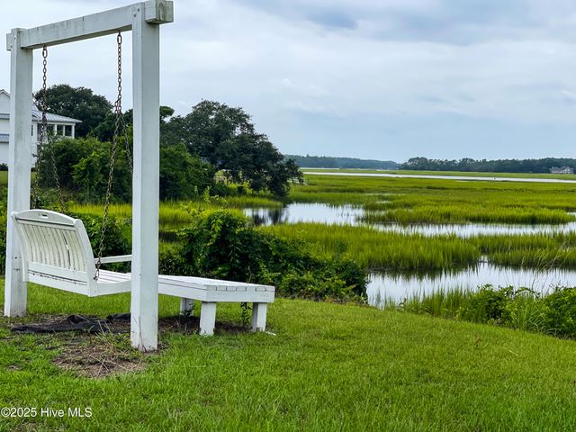 9209 Rivendell Place SW, Calabash, NC 28467