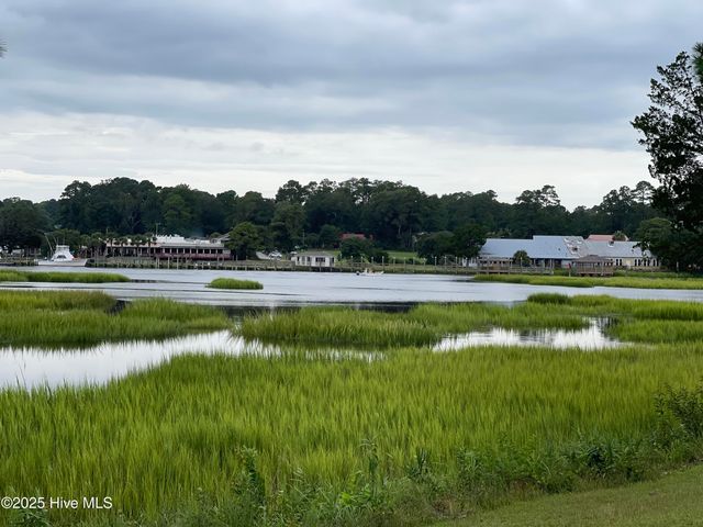 9209 Rivendell Place SW, Calabash, NC 28467