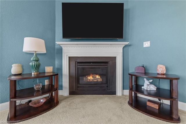 627 Mill Creek PW, Chesapeake, VA 23323