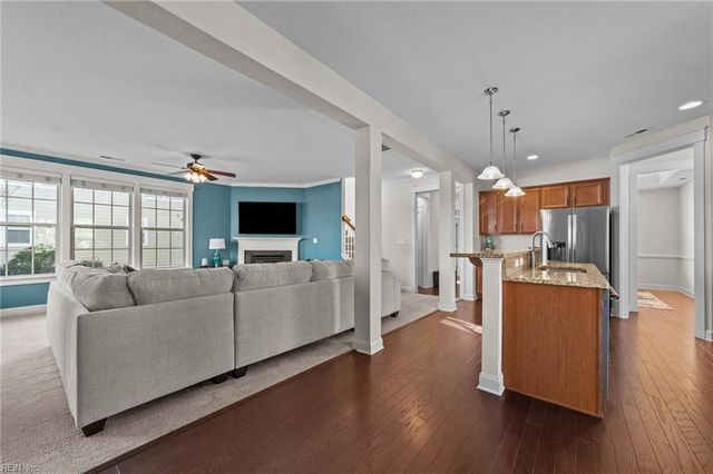 627 Mill Creek PW, Chesapeake, VA 23323