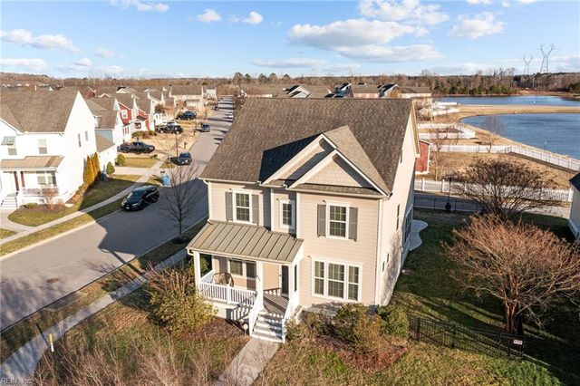 627 Mill Creek PW, Chesapeake, VA 23323