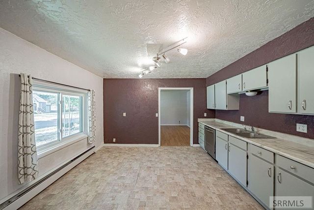 374 3rd Street, Idaho Falls, ID 83401