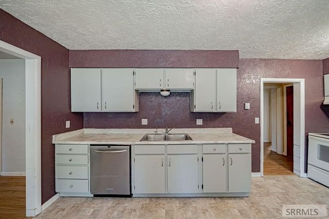 374 3rd Street, Idaho Falls, ID 83401