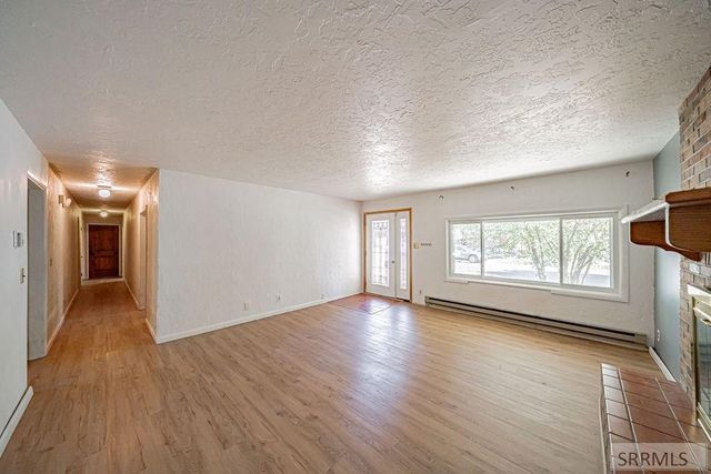 374 3rd Street, Idaho Falls, ID 83401