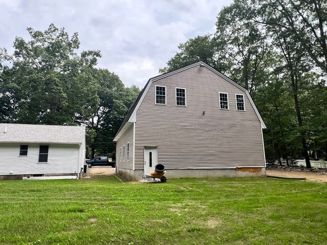 199 Center Depot Road, Charlton, MA 01507
