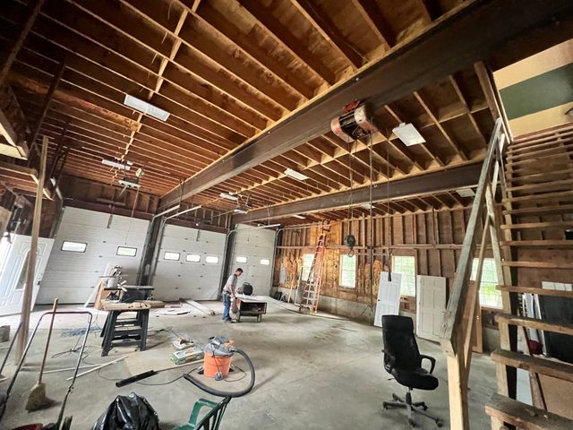 199 Center Depot Road, Charlton, MA 01507