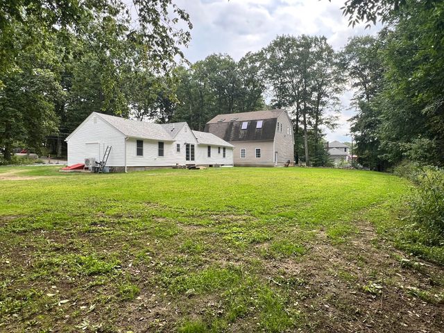 199 Center Depot Road, Charlton, MA 01507