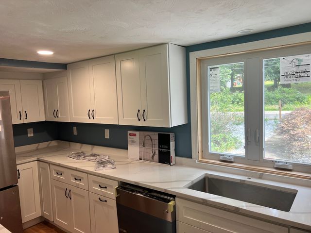 199 Center Depot Road, Charlton, MA 01507