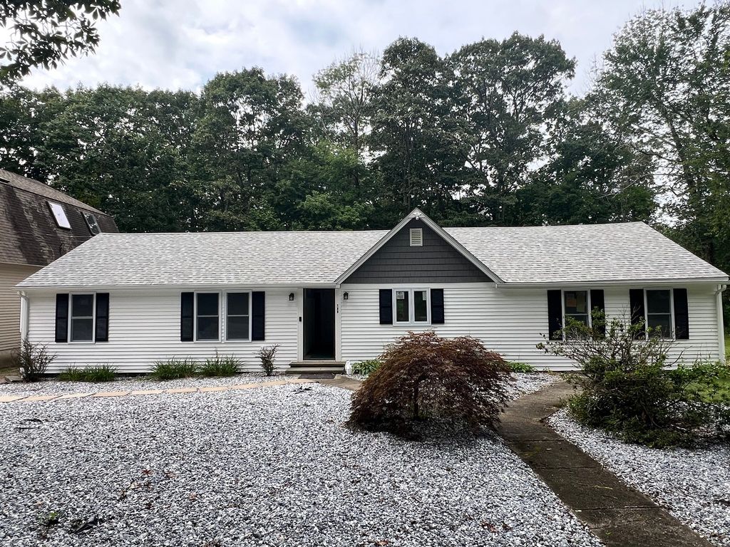 199 Center Depot Road, Charlton, MA 01507