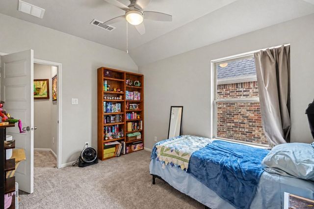 729 Angelina Street, Webster, TX 77598